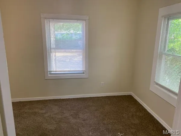 $1,200 | 44 Oliver Avenue, St. Louis, MO 63135