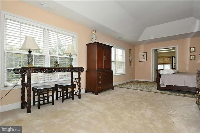 17817 Dr Walling Road Poolesville, MD 20837 - Photo 14 of 29 Bedroom (Master)