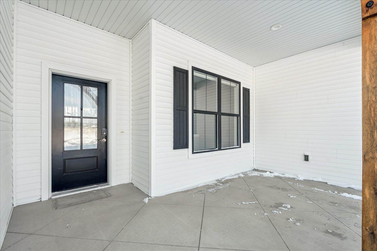 9243 Feather Ridge Pass Cedar Rapids, IA 52411 - Photo 5 of 48 Gallery Image 5