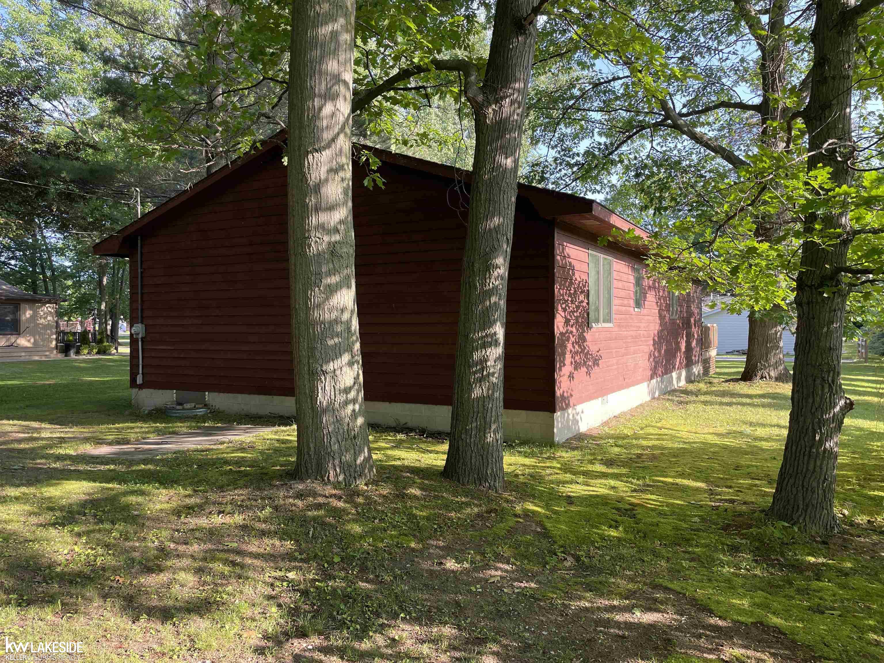7919 Pine Road Pigeon, MI 48755 - Photo 3 of 24 50112344-2.JPG
