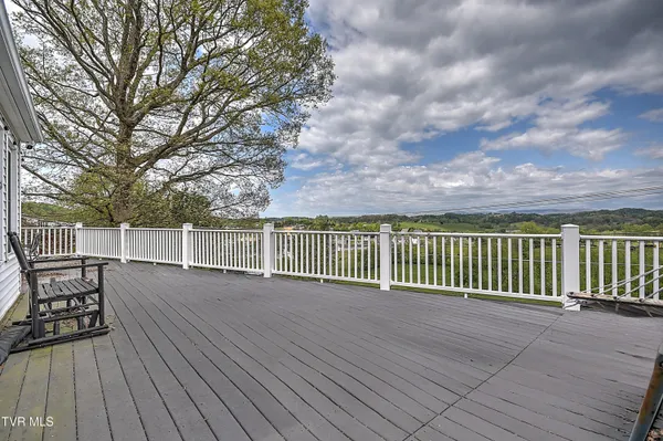 $420,000 | 1151 Panorama Drive Southwest, Abingdon, VA 24210