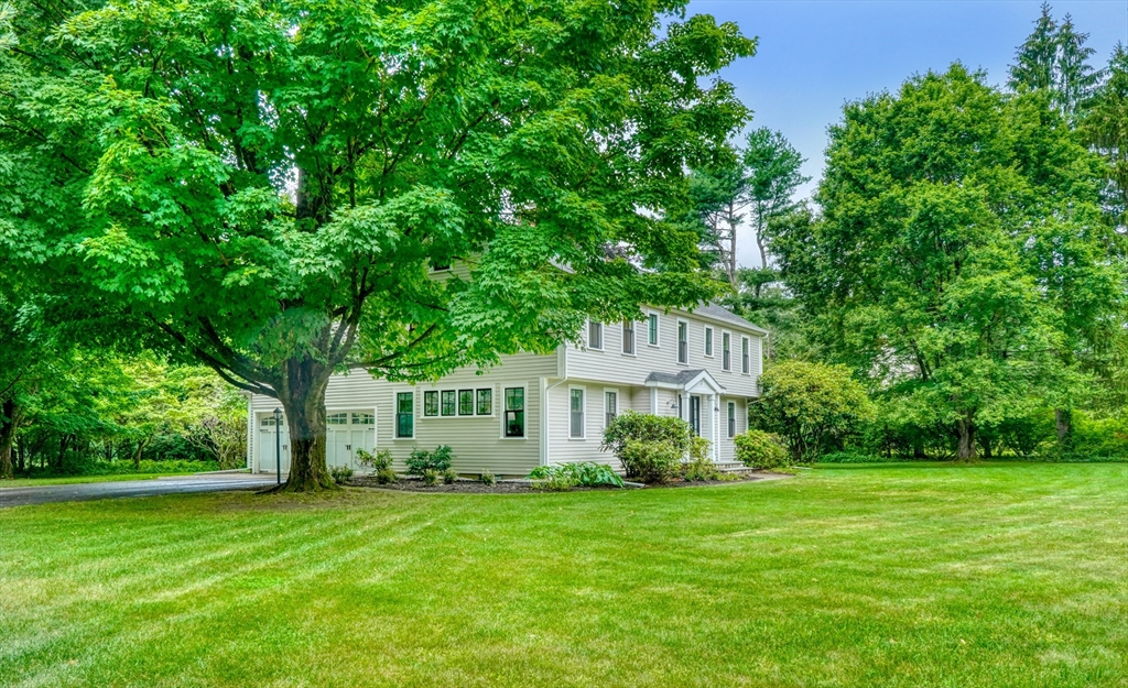 17 Longmeadow Road Lincoln, MA 01773 - Photo 28 of 33