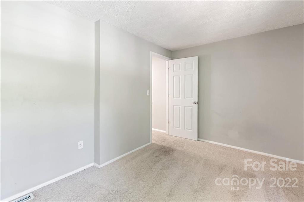 1235 Scaleybark Road, Unit E Charlotte, NC 28209 - Photo 17 of 23 a view of an empty room