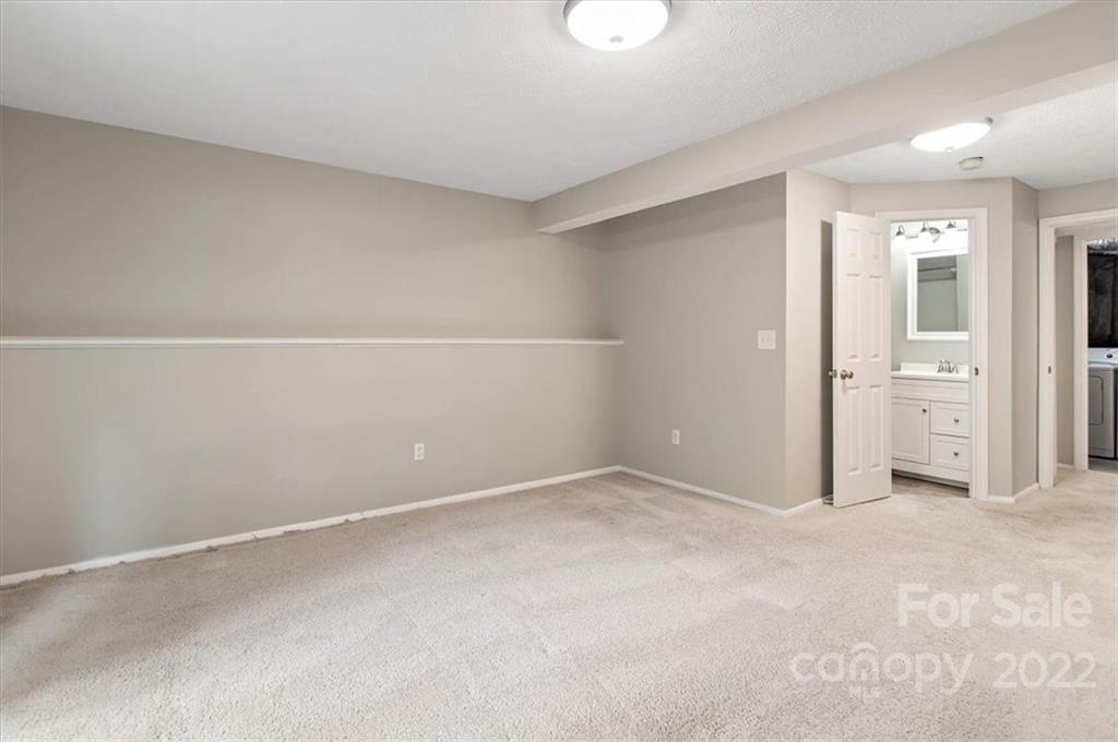 1235 Scaleybark Road, Unit E Charlotte, NC 28209 - Photo 10 of 23 a view of an empty room