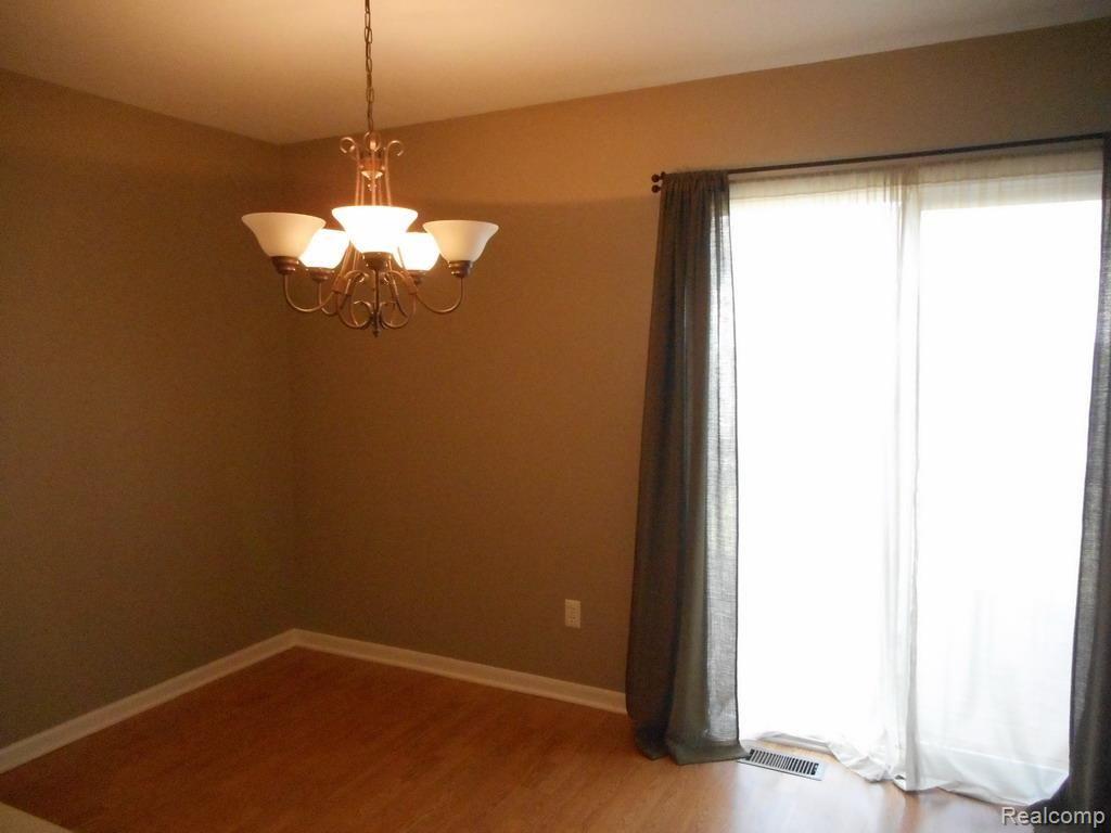 4951 Crooks Road, Unit 8 Royal Oak, MI 48073 - Photo 7 of 14
