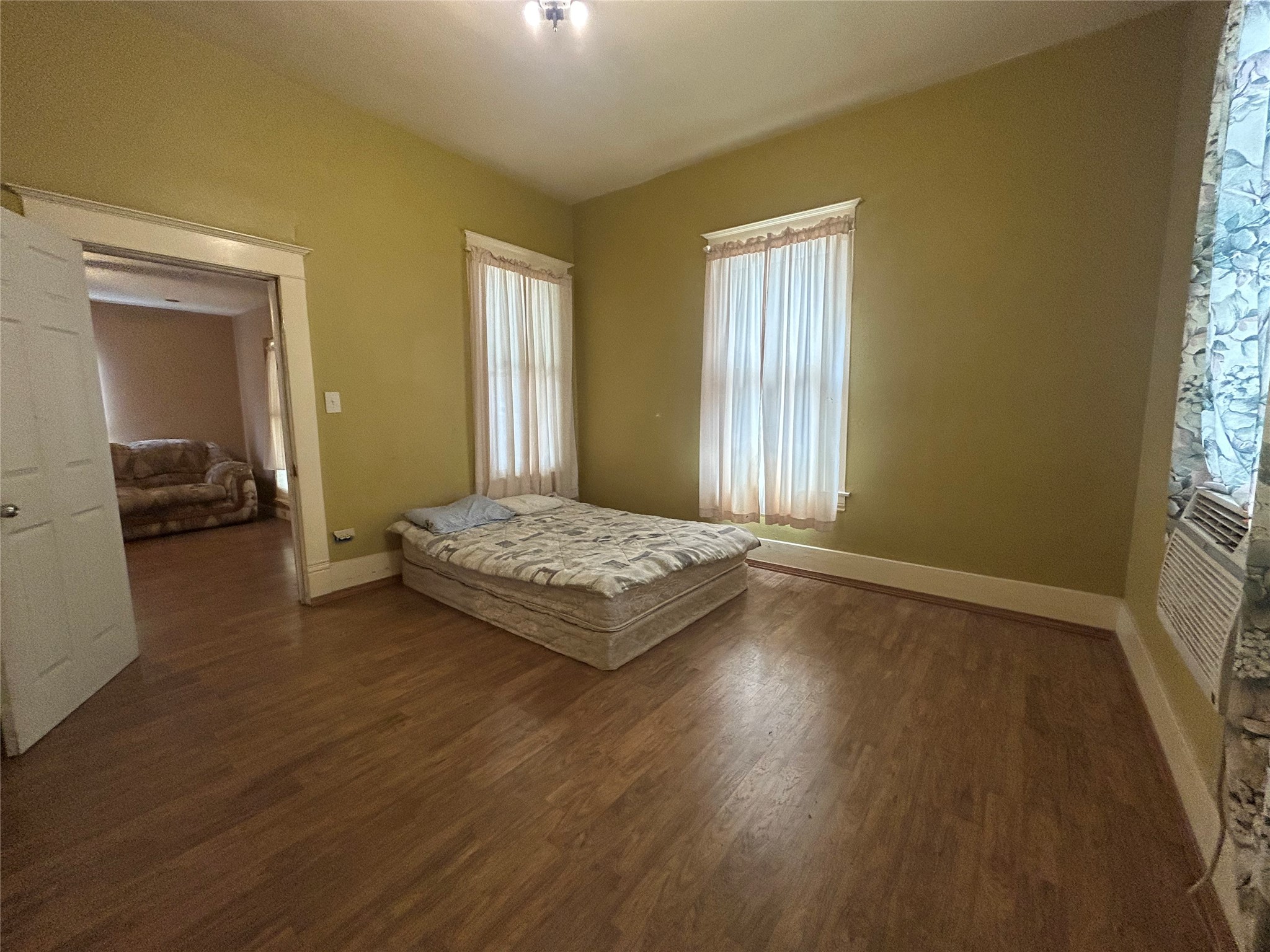 16 Stiles Street Houston, TX 77011 - Photo 9 of 15