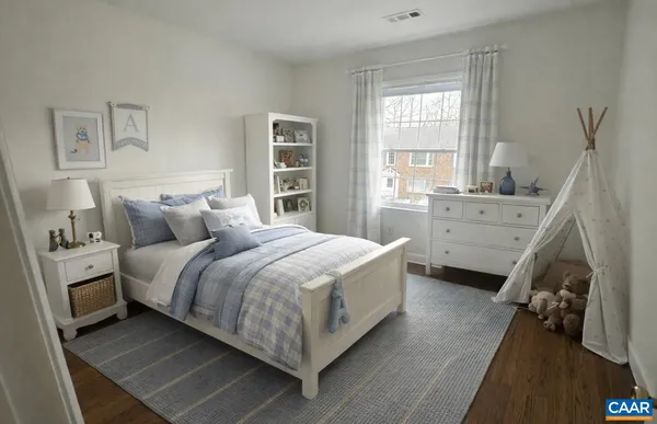 $289,000 | 2404 Barracks Court, Unit 4, Charlottesville, VA 22901