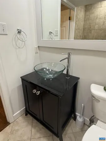 $289,000 | 2404 Barracks Court, Unit 4, Charlottesville, VA 22901