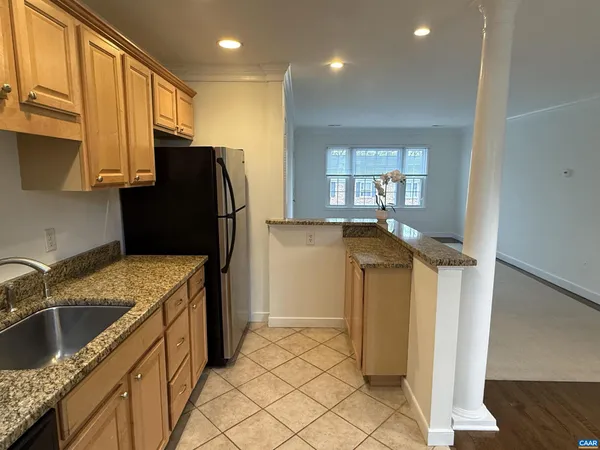 $289,000 | 2404 Barracks Court, Unit 4, Charlottesville, VA 22901
