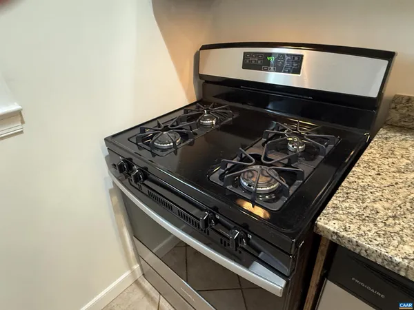 $289,000 | 2404 Barracks Court, Unit 4, Charlottesville, VA 22901