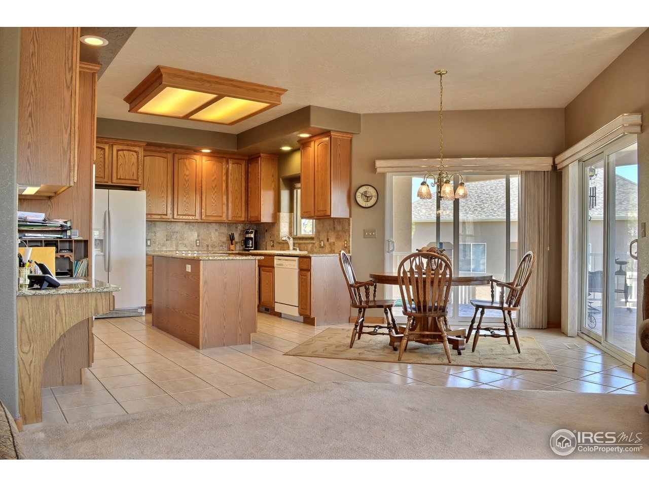 6120 Ashcroft Road Greeley, CO 80634 - Photo 9 of 25 Spacious Eat-In Kitchen