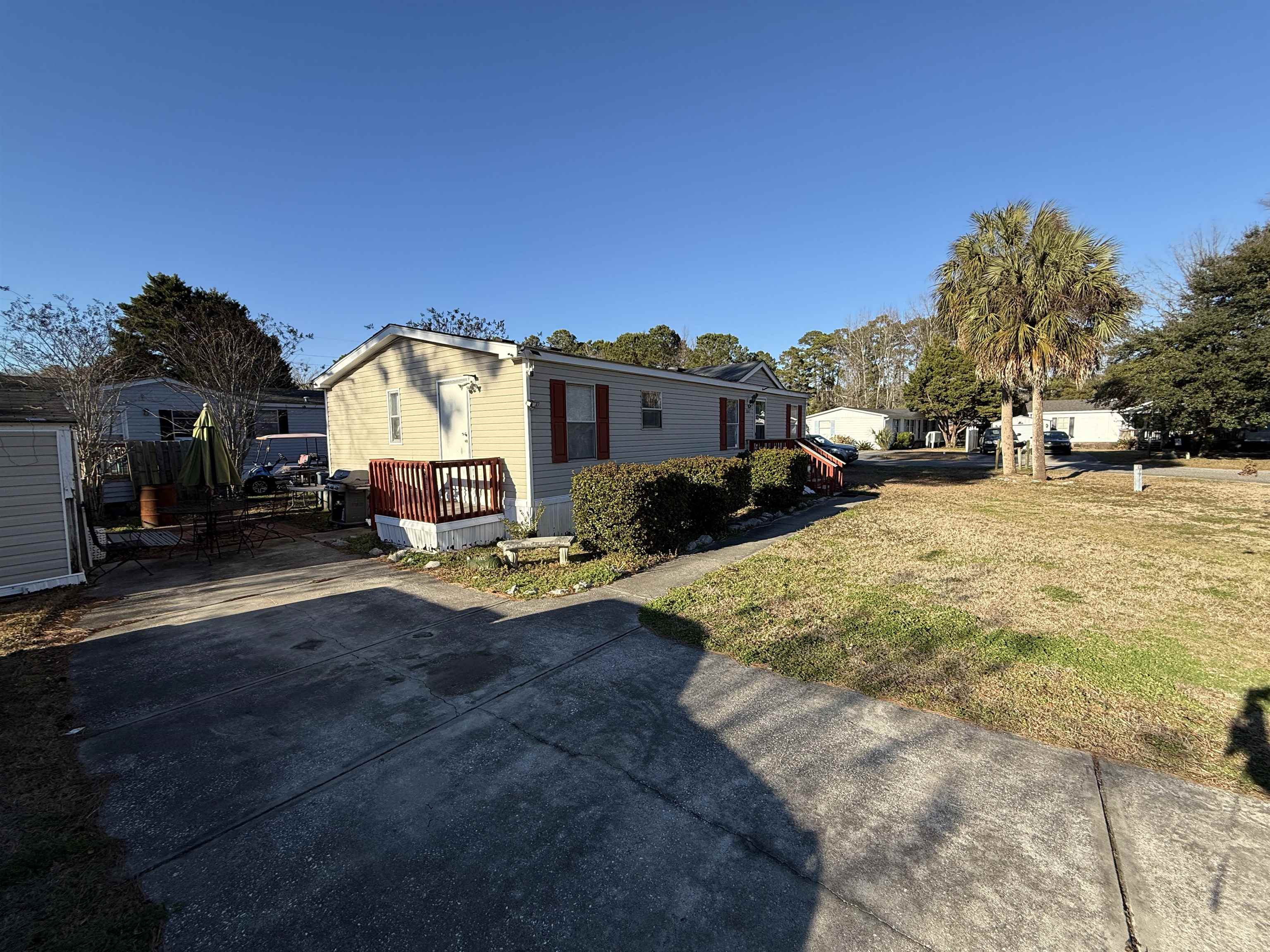 884 Hilander Drive Murrells Inlet, SC 29576 - Photo 6 of 25 Gallery Image 6