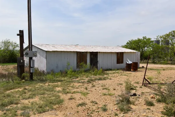 $1,835,470 | 3408 Cr 312 Voss Tx 76888, Voss, TX 76888