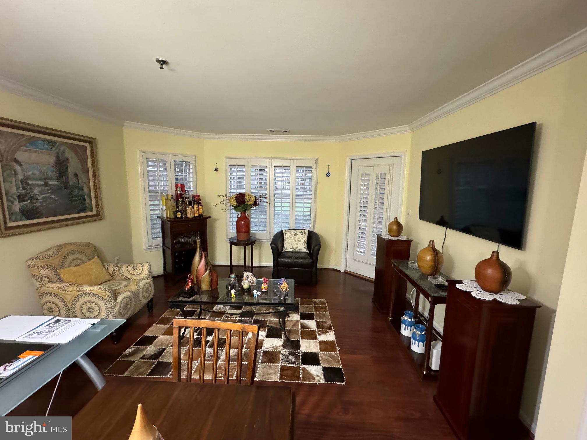 5573 Seminary Road, Unit 103 Falls Church, VA 22041 - Photo 15 of 35 Gallery Image 15