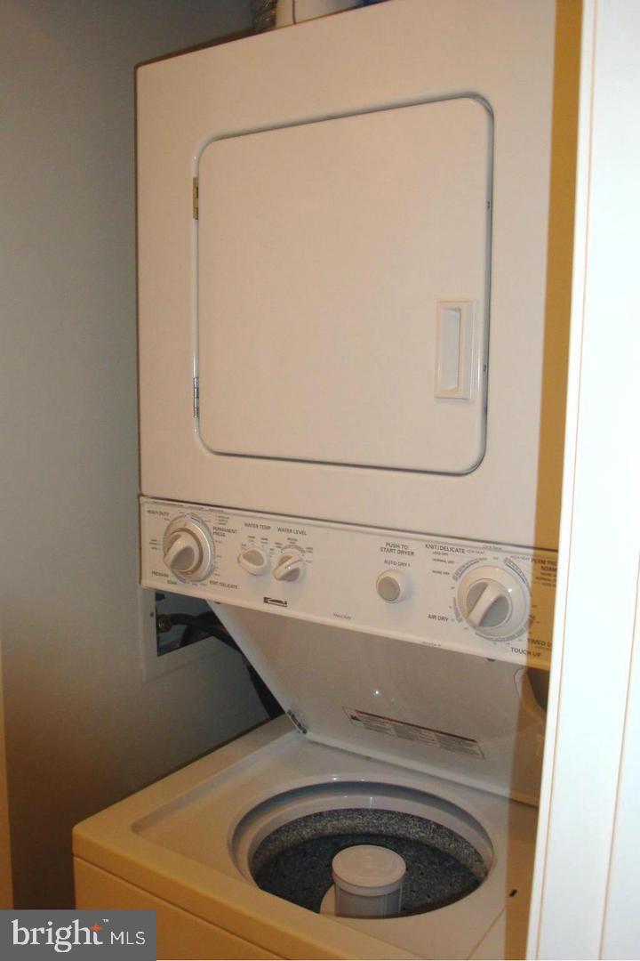 5573 Seminary Road, Unit 103 Falls Church, VA 22041 - Photo 20 of 35 Gallery Image 20