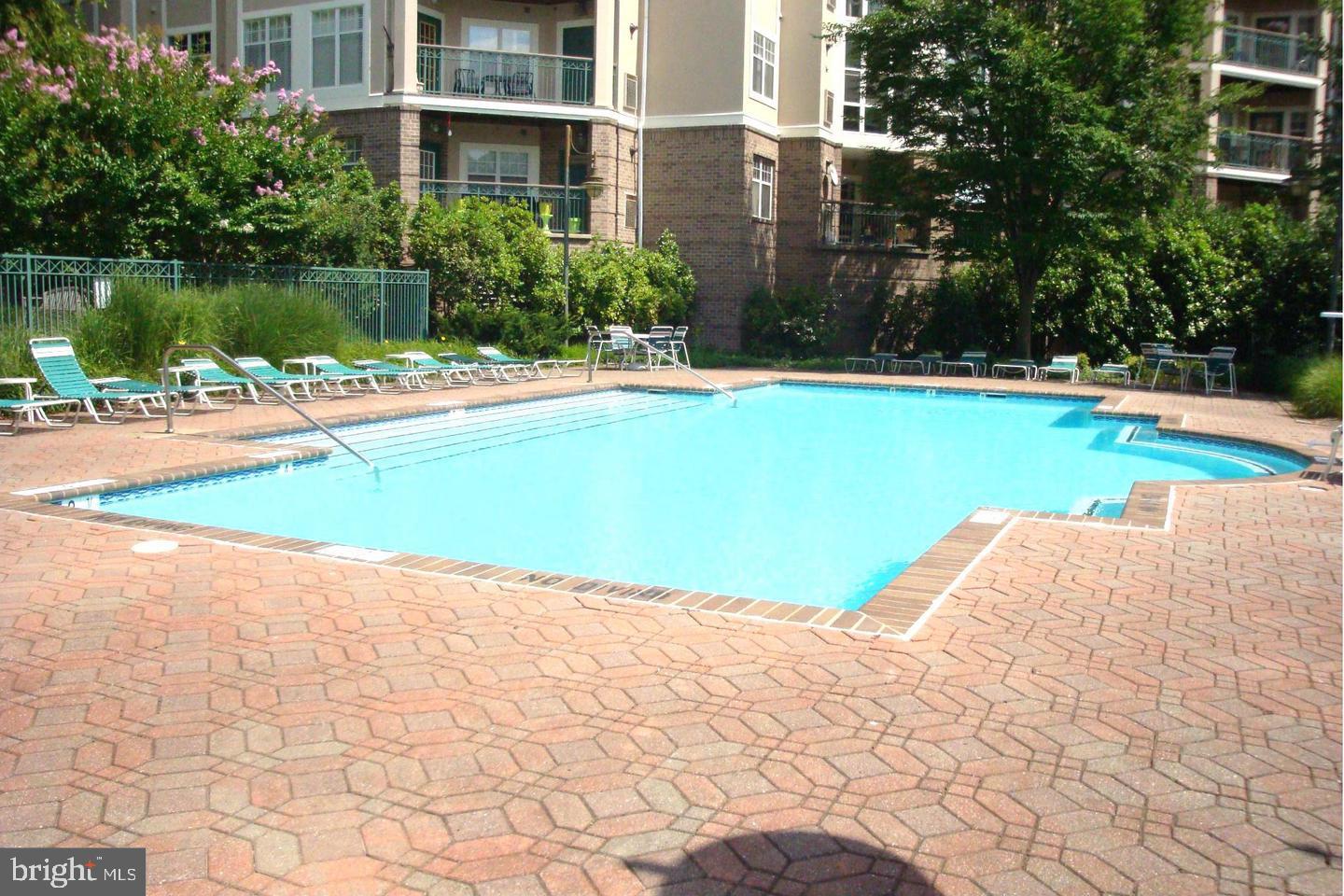 5573 Seminary Road, Unit 103 Falls Church, VA 22041 - Photo 35 of 35 Gallery Image 35