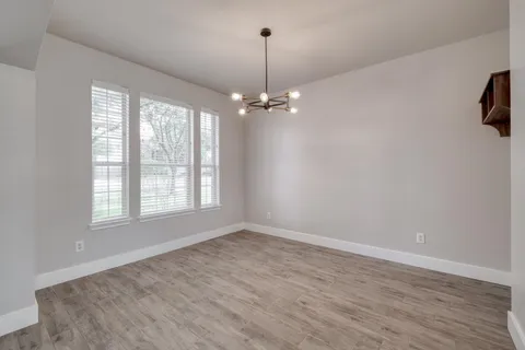 $499,900 | 8613 Glen Canyon Drive, Round Rock, TX 78681