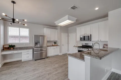 $499,900 | 8613 Glen Canyon Drive, Round Rock, TX 78681