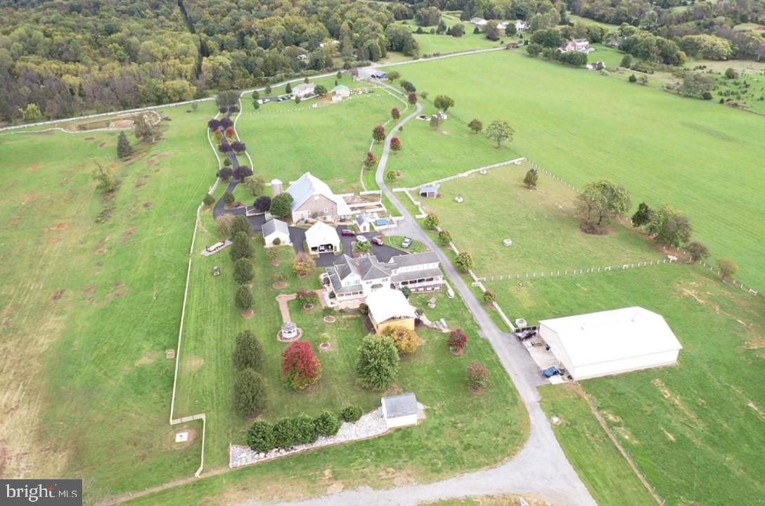 590 Carlyle Road Martinsburg, WV 25404 - Photo 12 of 94