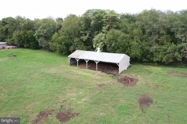 $2,900,000 | 590 Carlyle Road, Martinsburg, WV 25404