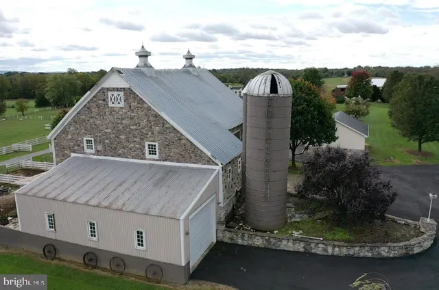 $2,900,000 | 590 Carlyle Road, Martinsburg, WV 25404