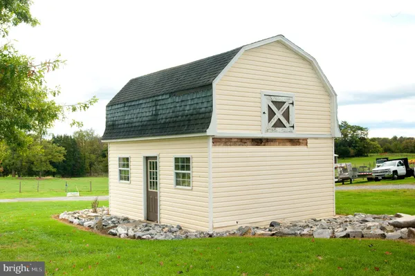 $2,900,000 | 590 Carlyle Road, Martinsburg, WV 25404