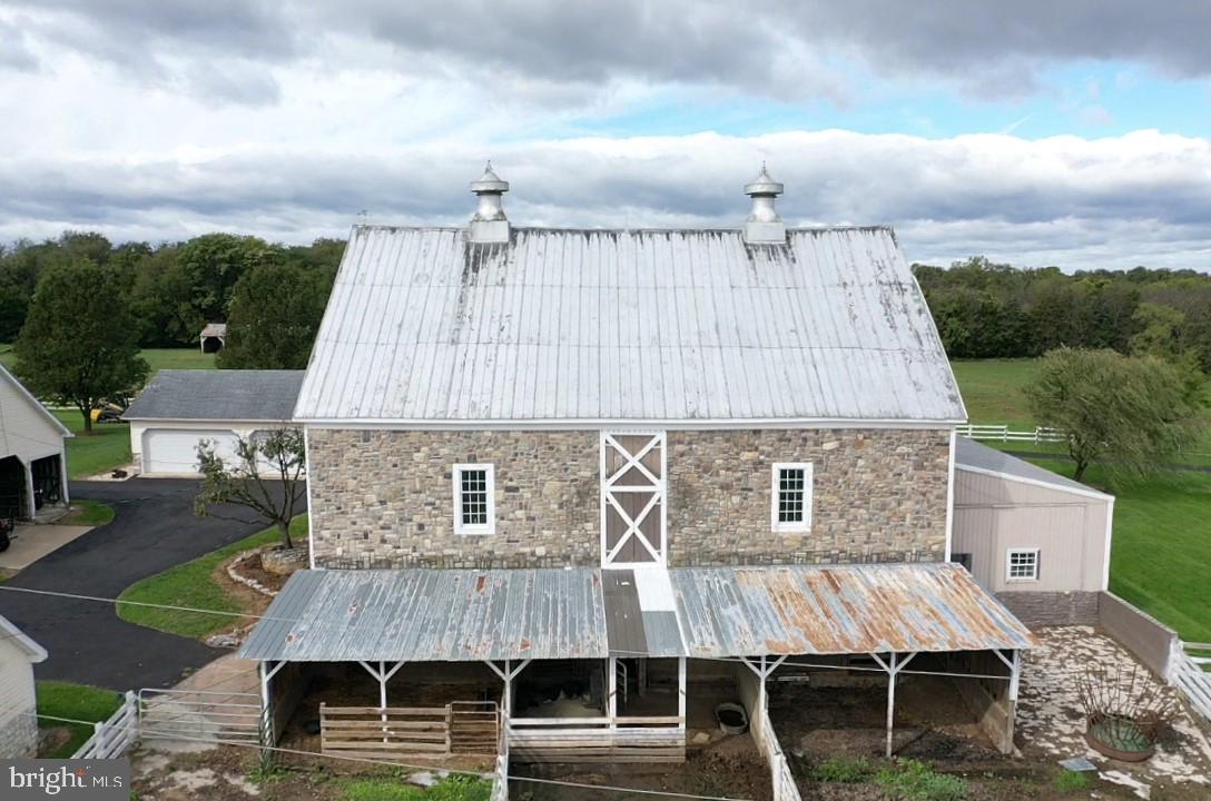 590 Carlyle Road Martinsburg, WV 25404 - Photo 6 of 94 SELLER MAY CONSIDER OFFER NEEDING SELLER FINANCING