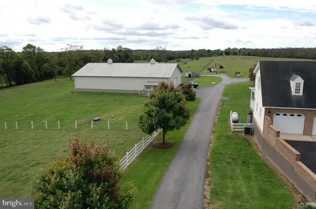 $2,900,000 | 590 Carlyle Road, Martinsburg, WV 25404