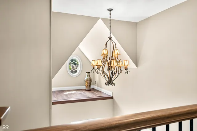 $949,900 | 1675 Devonshire Drive, Seymour, IN 47274