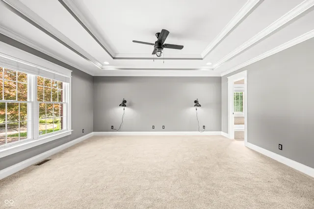 $949,900 | 1675 Devonshire Drive, Seymour, IN 47274