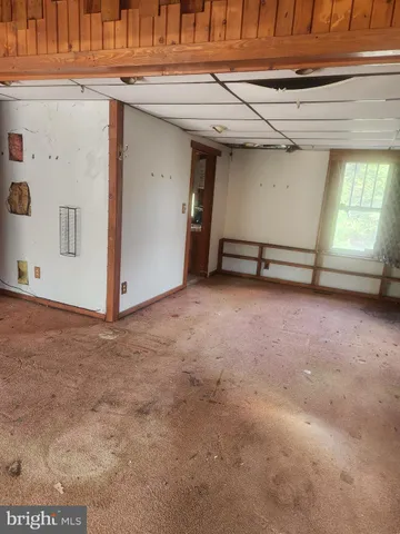 $120,000 | 5573 Highway 9, Tuckerton, NJ 08087