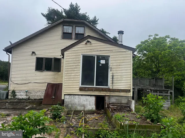 $120,000 | 5573 Highway 9, Tuckerton, NJ 08087