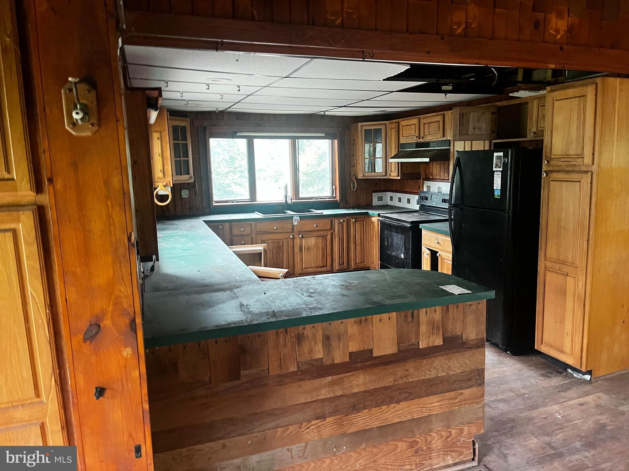 5573 Highway 9 Tuckerton, NJ 08087 - Photo 26 of 32 a kitchen with stainless steel appliances granite countertop a refrigerator and a stove