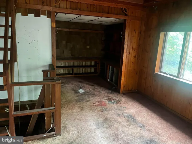 $120,000 | 5573 Highway 9, Tuckerton, NJ 08087