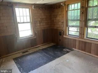 $120,000 | 5573 Highway 9, Tuckerton, NJ 08087