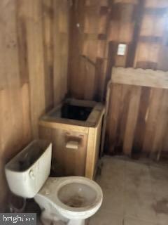 5573 Highway 9 Tuckerton, NJ 08087 - Photo 9 of 32 a toilet sitting next to a sink