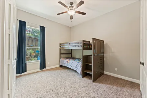 $799,999 | 34134 Mill Creek Way, Pinehurst, TX 77362