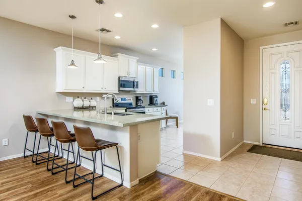 $1,995 | 20190 North Big Dipper Drive, Maricopa, AZ 85138