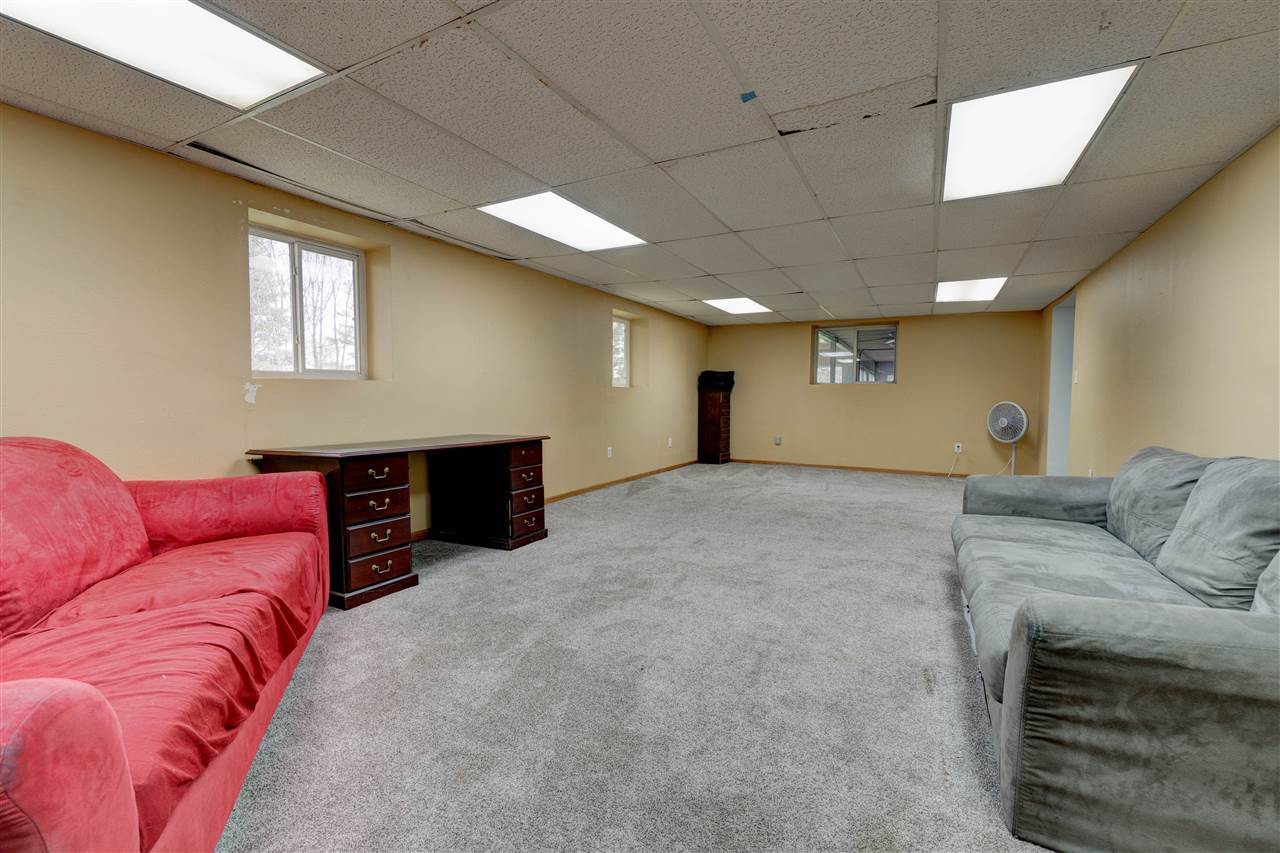 1628 Country Club Road Washington, IA 52353 - Photo 21 of 33 Gallery Image 21