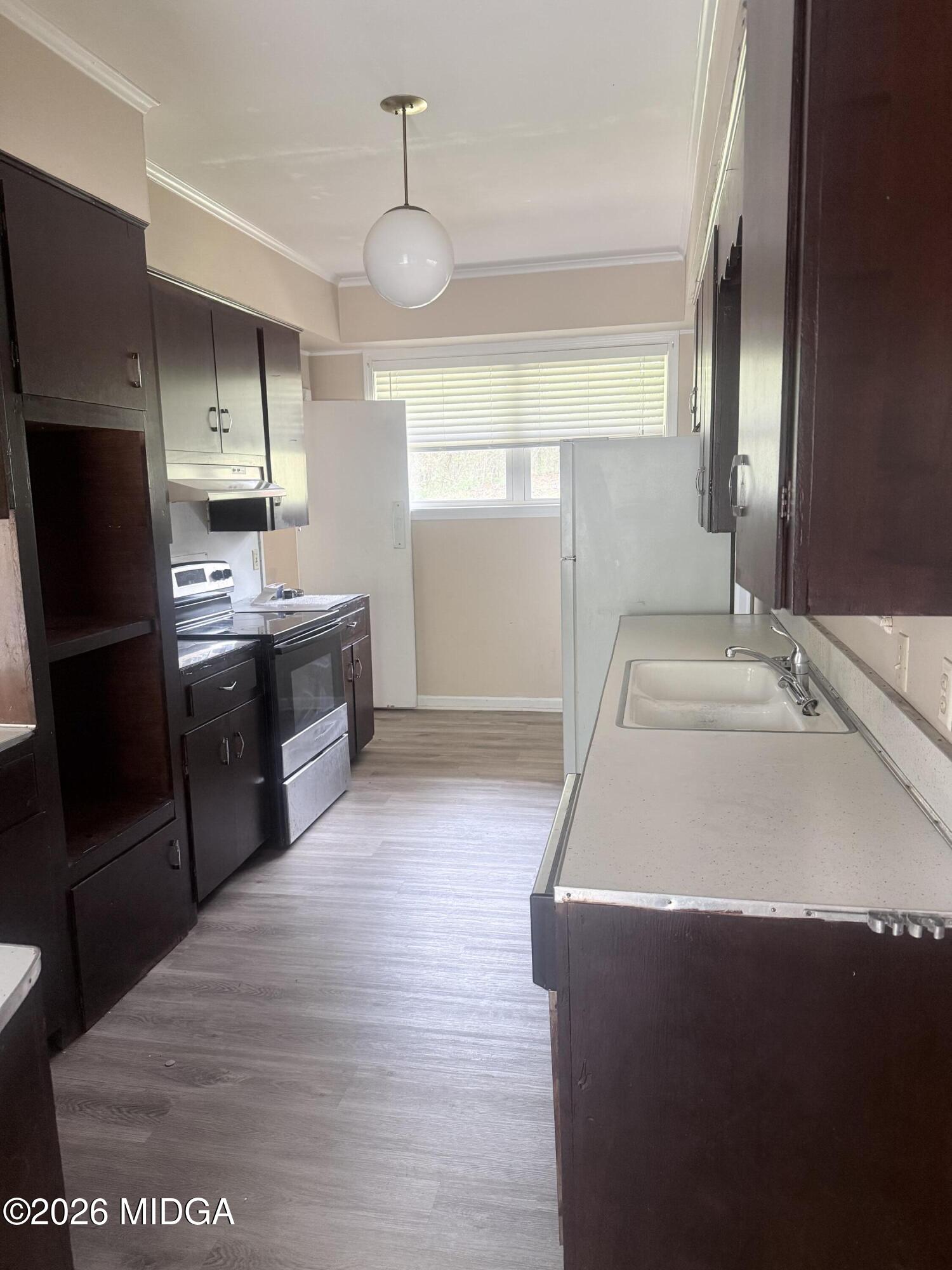 864 Windsor Road Macon, GA 31204 - Photo 7 of 23 IMG_3548