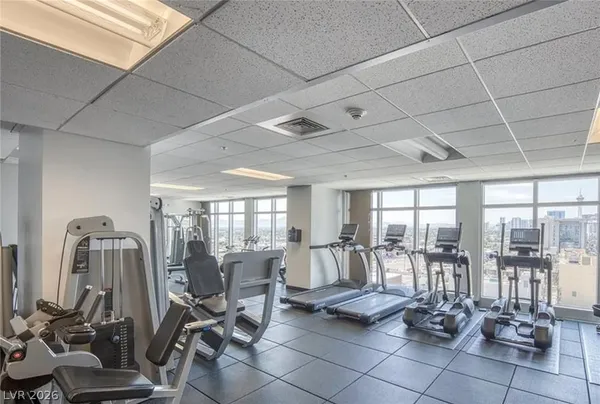 $2,175 | 150 South Las Vegas Boulevard, Unit 2010, Las Vegas, NV 89101