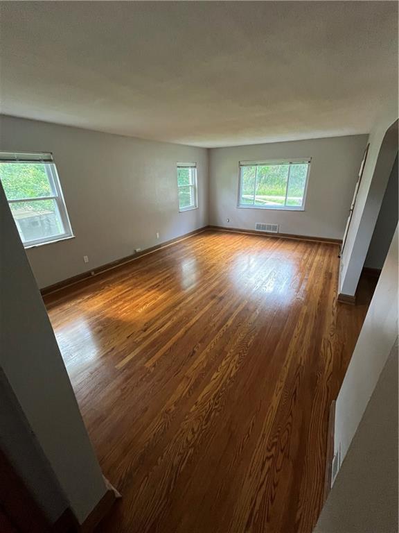 9471 Noblestown Road McDonald, PA 15057 - Photo 4 of 13 Gallery Image 4