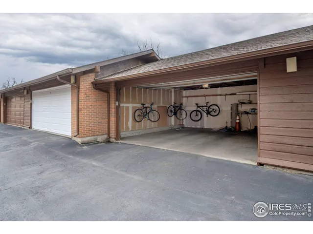 $699,000 | 501 Manhattan Drive, Unit 101, Boulder, CO 80303
