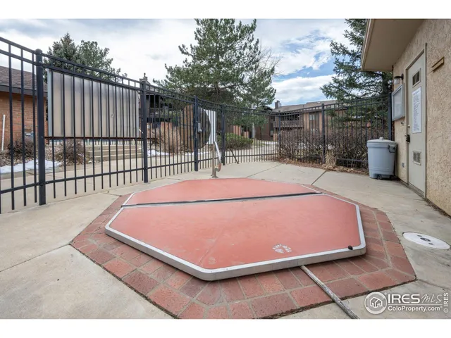 $699,000 | 501 Manhattan Drive, Unit 101, Boulder, CO 80303