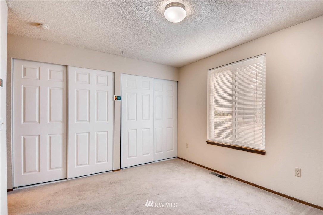15417 Southeast 176th Place Renton, WA 98058 - Photo 17 of 21 Gallery Image 17