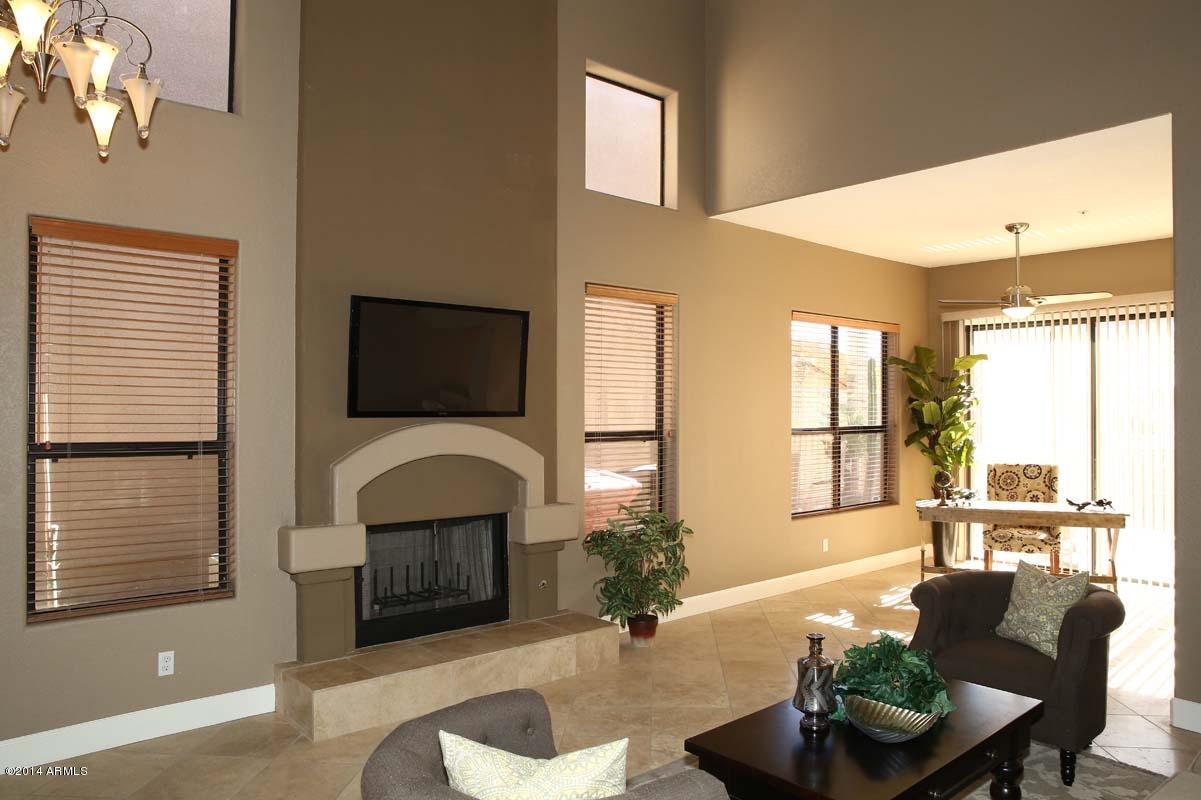 7525 East Gainey Ranch Road, Unit 107 Scottsdale, AZ 85258 - Photo 24 of 39 Living-Dining Room2
