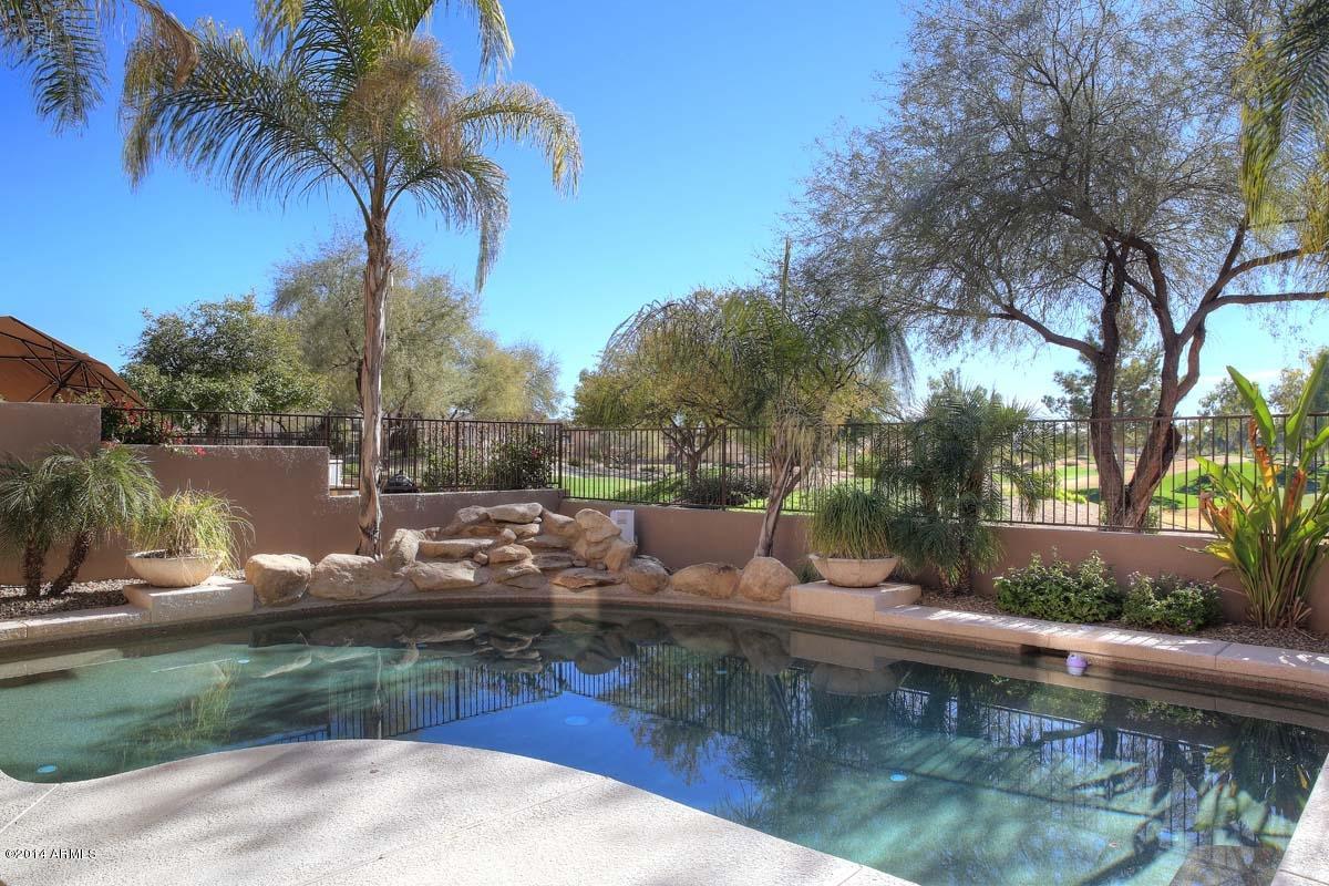 7525 East Gainey Ranch Road, Unit 107 Scottsdale, AZ 85258 - Photo 36 of 39 Pool-Golf Course View