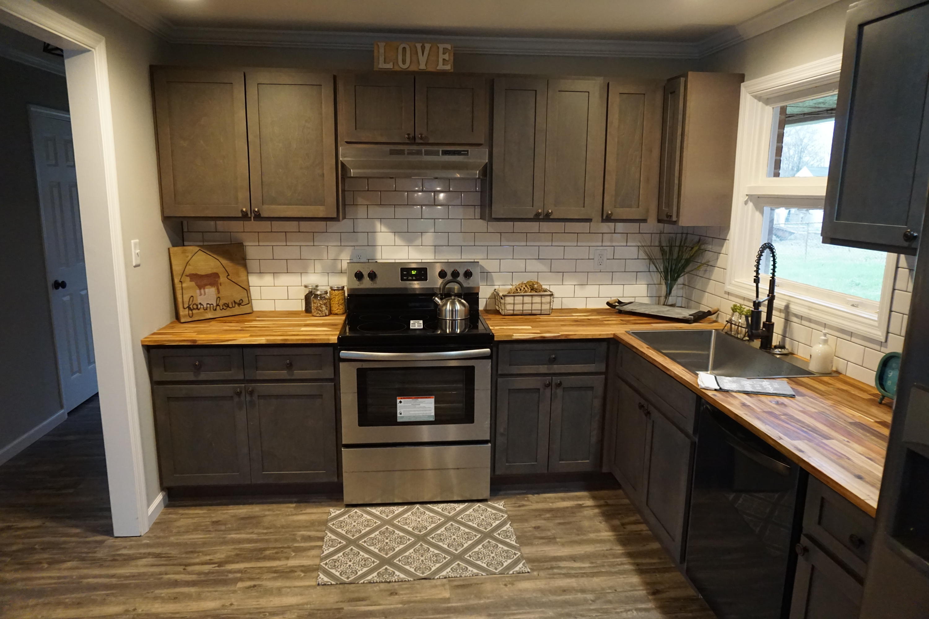 3725 Orangewood Road Northwest Knoxville, TN 37921 - Photo 3 of 16 DSC00229