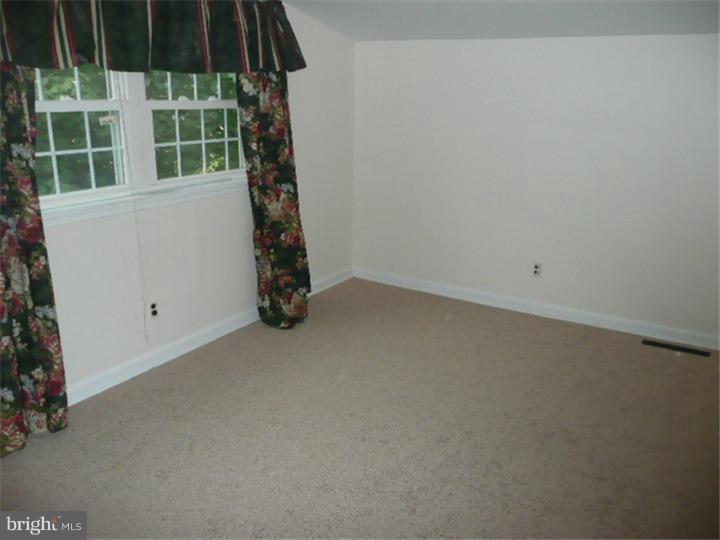 223 Overlook Road Ambler, PA 19002 - Photo 11 of 25 Bedroom 3