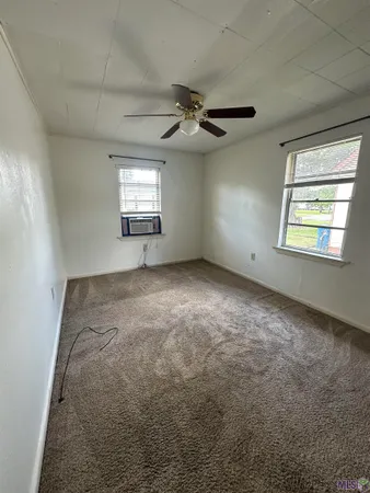 $950 | 334 Maryland Avenue, Port Allen, LA 70767